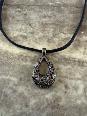 Lia Sophia MON CHERI  Black Crystal Tear-Drop Necklace